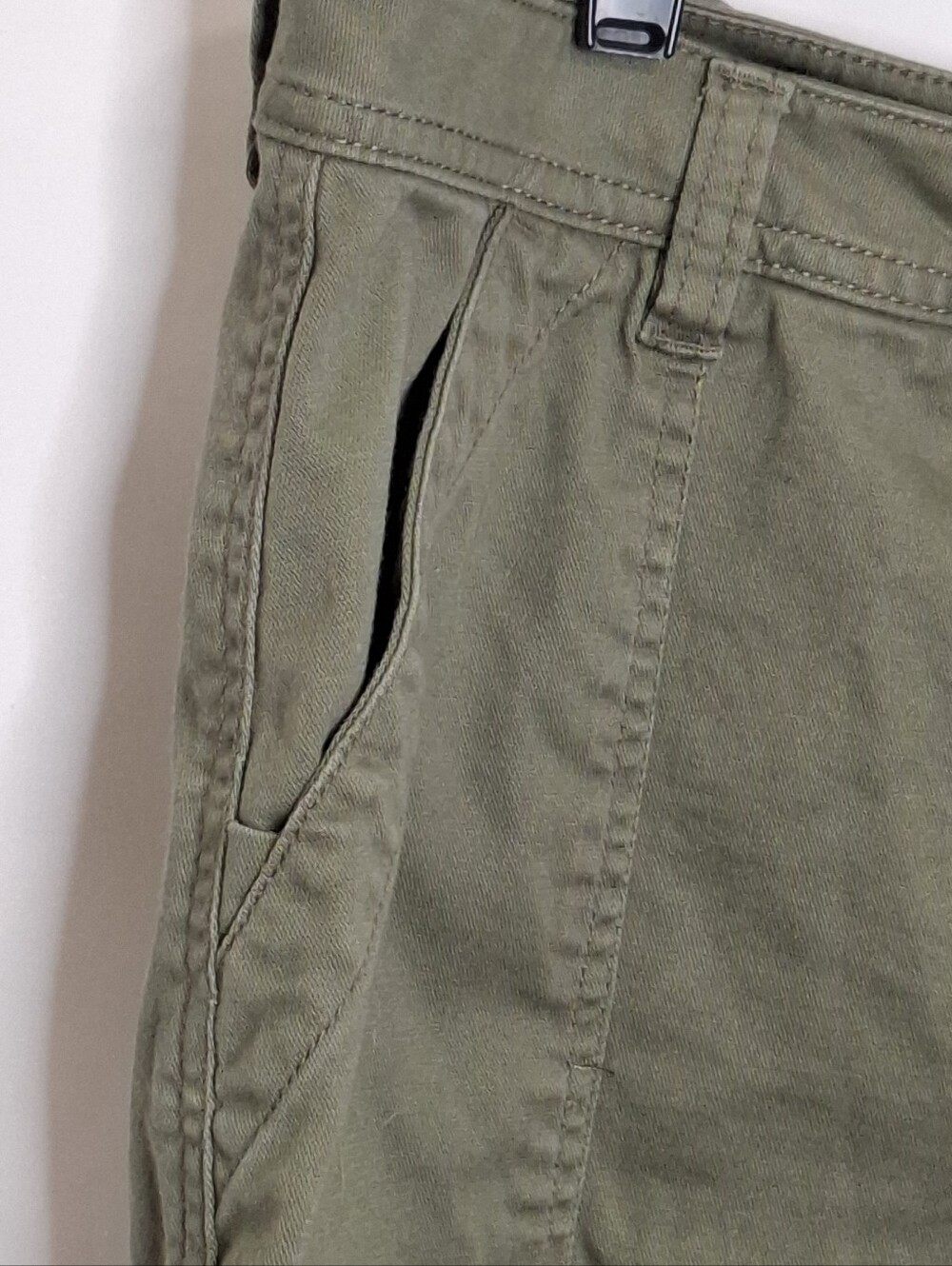 LL Bean Womens Cargo Shorts Green Size 18 - Picture 5 of 9